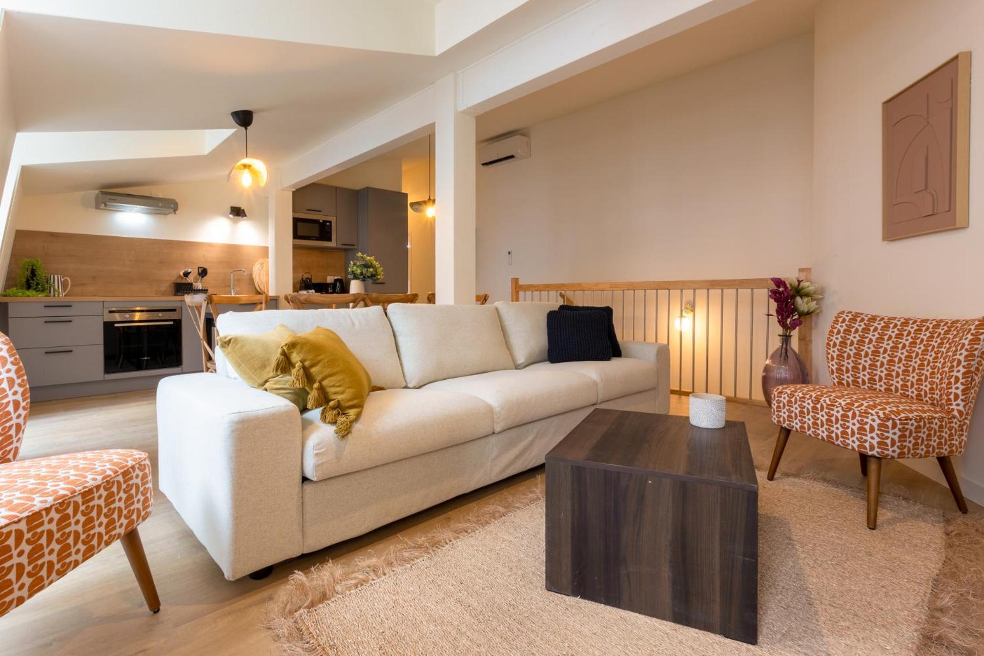 Urban Loft *